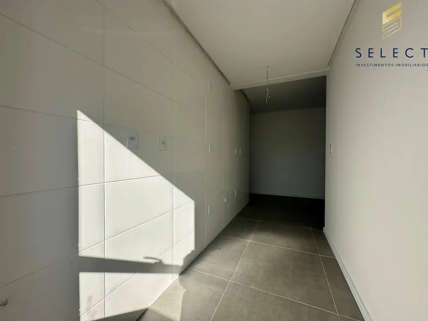 Foto 3 de Apartamento com 2 quartos à venda, 67m2 em Centro, Santa Maria - RS