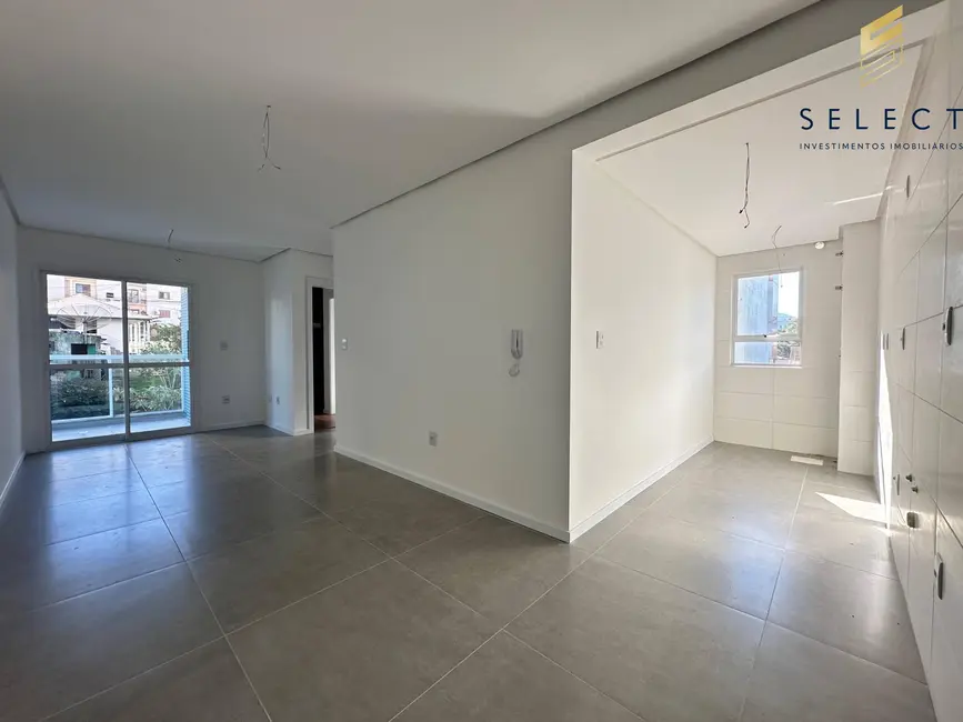 Foto 1 de Apartamento com 2 quartos à venda, 67m2 em Centro, Santa Maria - RS