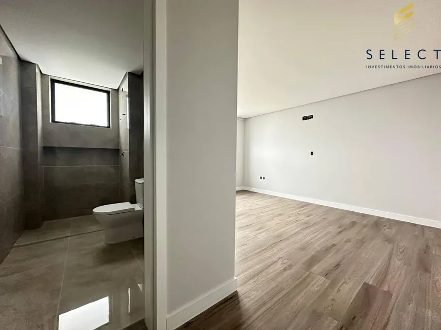 Foto 8 de Apartamento com 3 quartos à venda, 194m2 em Nossa Senhora Medianeira, Santa Maria - RS