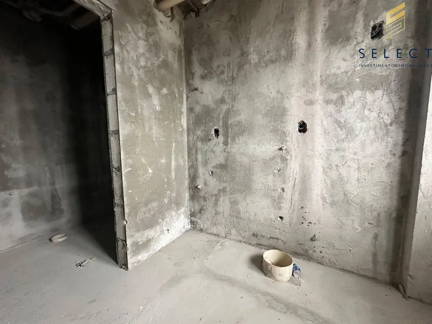 Foto 6 de Apartamento com 3 quartos à venda, 194m2 em Nossa Senhora Medianeira, Santa Maria - RS