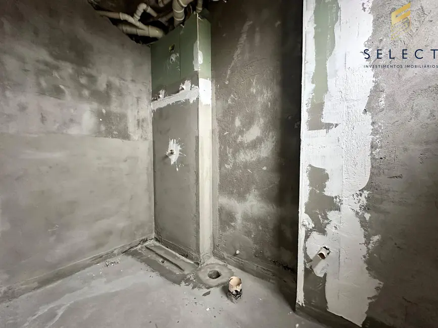 Foto 8 de Apartamento com 3 quartos à venda, 194m2 em Nossa Senhora Medianeira, Santa Maria - RS