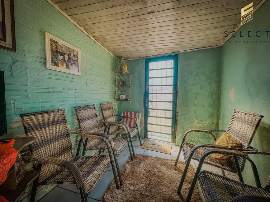 Casa com 3 quartos à venda, 100m2 em Tancredo Neves, Santa Maria - RS - imagem 9 Foto 9 de Casa com 3 quartos à venda, 100m2 em Tancredo Neves, Santa Maria - RS