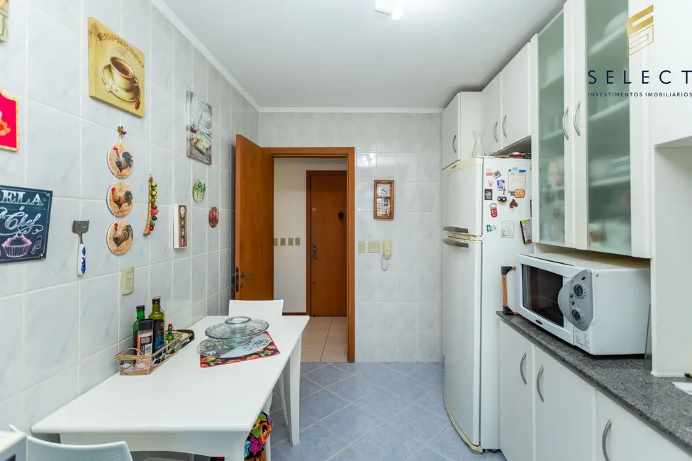 Apartamento com 2 quartos à venda, 143m2 em Centro, Santa Maria - RS - imagem 7 Foto 7 de Apartamento com 2 quartos à venda, 143m2 em Centro, Santa Maria - RS