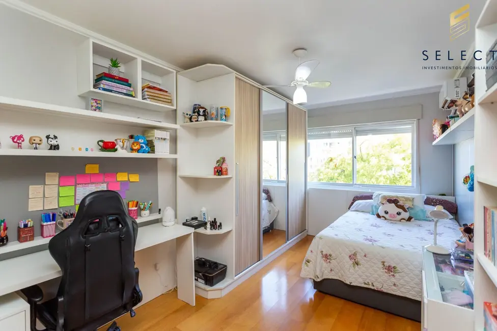 Apartamento com 2 quartos à venda, 143m2 em Centro, Santa Maria - RS - imagem 8 Foto 8 de Apartamento com 2 quartos à venda, 143m2 em Centro, Santa Maria - RS