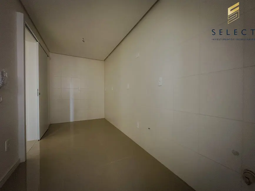 Foto 7 de Apartamento com 3 quartos à venda, 89m2 em Uglione, Santa Maria - RS