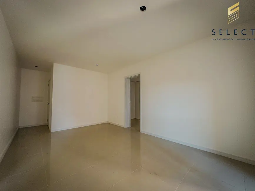 Foto 5 de Apartamento com 3 quartos à venda, 89m2 em Uglione, Santa Maria - RS