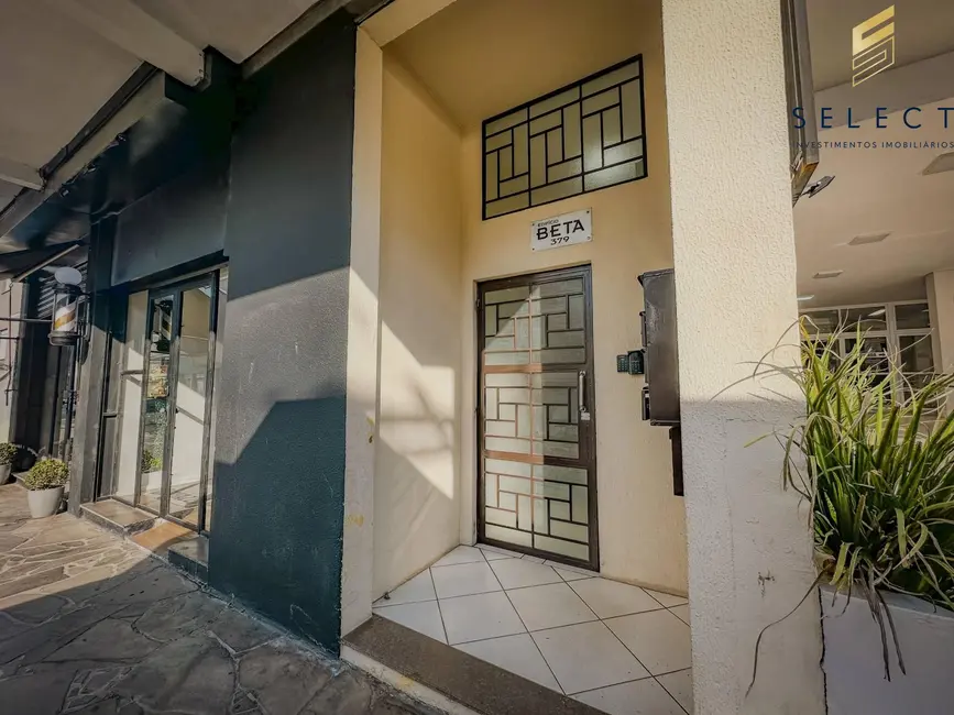 Foto 2 de Apartamento com 2 quartos à venda, 80m2 em Nossa Senhora de Fátima, Santa Maria - RS