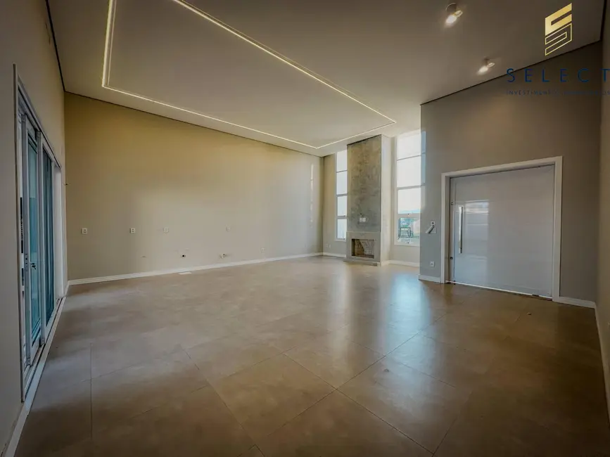 Casa com 3 quartos à venda, 203m2 em Camobi, Santa Maria - RS - imagem 2 Foto 2 de Casa com 3 quartos à venda, 203m2 em Camobi, Santa Maria - RS