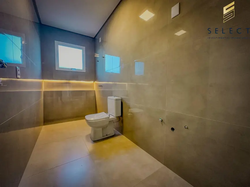 Casa com 3 quartos à venda, 203m2 em Camobi, Santa Maria - RS - imagem 8 Foto 8 de Casa com 3 quartos à venda, 203m2 em Camobi, Santa Maria - RS