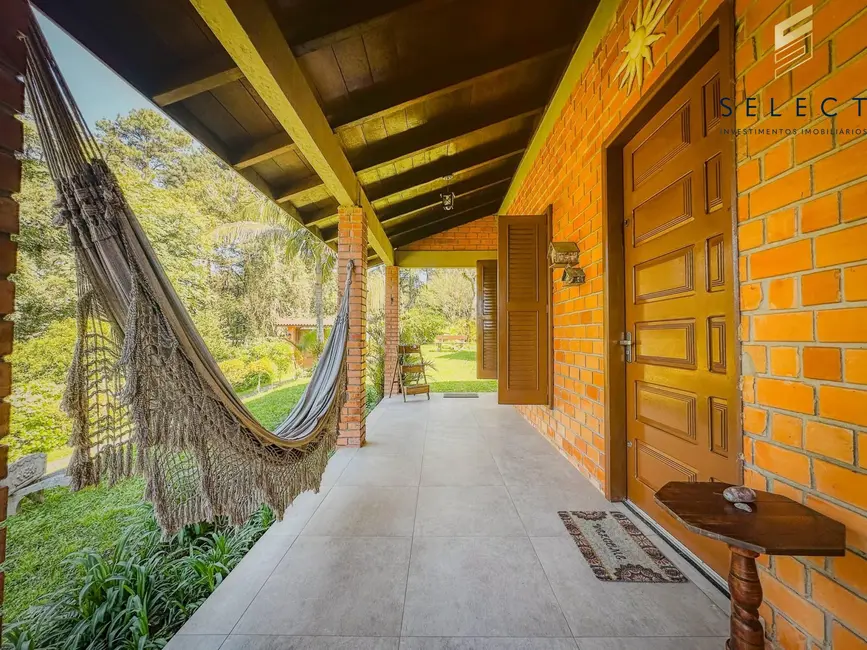 Casa com 3 quartos à venda, 142m2 em Itaara - RS - imagem 6 Foto 6 de Casa com 3 quartos à venda, 142m2 em Itaara - RS