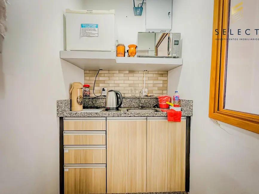 Sala Comercial com 1 quarto para alugar, 9m2 em Nossa Senhora de Fátima, Santa Maria - RS - imagem 5 Foto 5 de Sala Comercial com 1 quarto para alugar, 9m2 em Nossa Senhora de Fátima, Santa Maria - RS