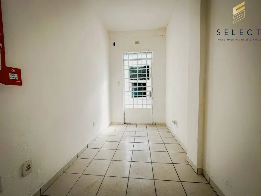 Loja com 1 quarto para alugar, 16m2 em Centro, Santa Maria - RS - imagem 8 Foto 8 de Loja com 1 quarto para alugar, 16m2 em Centro, Santa Maria - RS