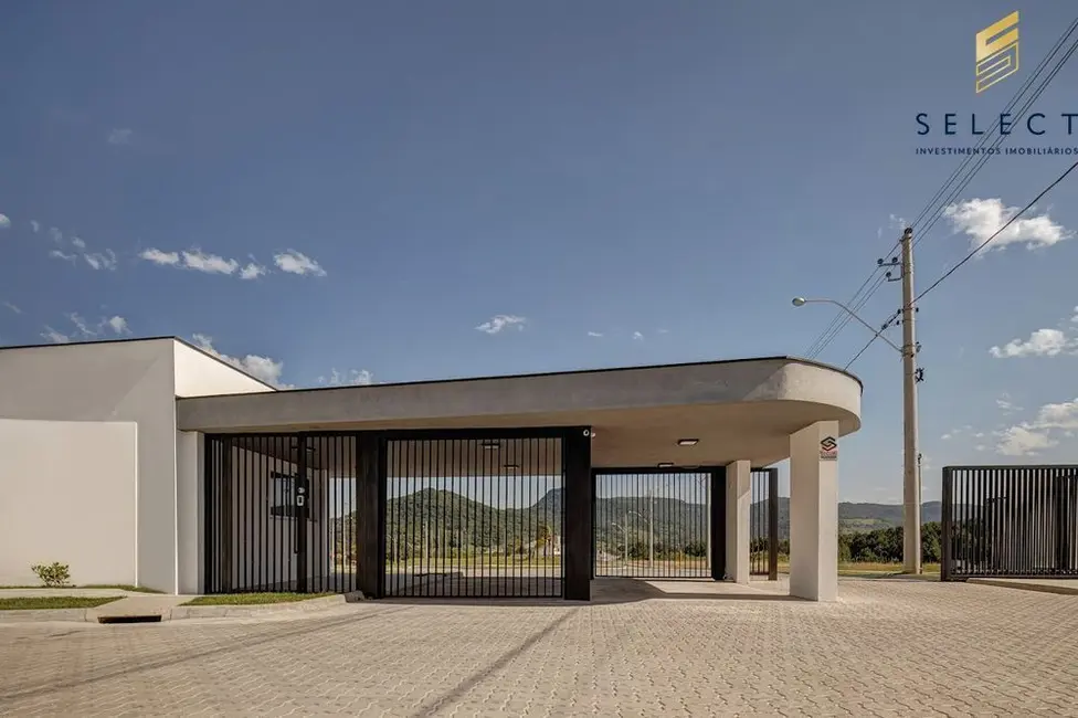 Foto 1 de Terreno / Lote à venda, 415m2 em São José, Santa Maria - RS