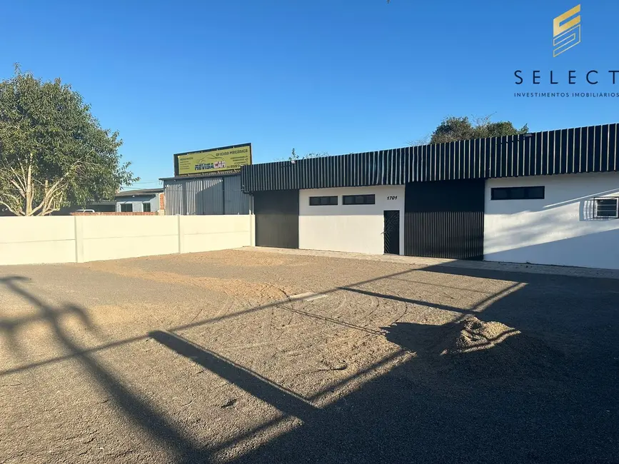 Armazém / Galpão com 1 quarto para alugar, 150m2 em Pinheiro Machado, Santa Maria - RS - imagem 3 Foto 3 de Armazém / Galpão com 1 quarto para alugar, 150m2 em Pinheiro Machado, Santa Maria - RS