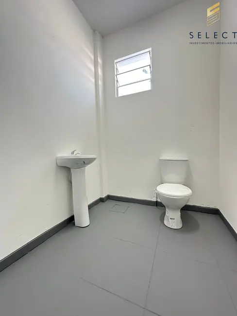 Armazém / Galpão com 1 quarto para alugar, 150m2 em Pinheiro Machado, Santa Maria - RS - imagem 7 Foto 7 de Armazém / Galpão com 1 quarto para alugar, 150m2 em Pinheiro Machado, Santa Maria - RS