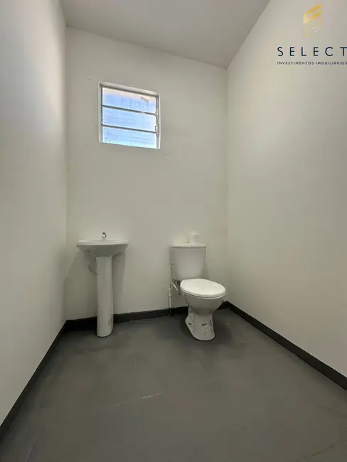 Armazém / Galpão com 1 quarto para alugar, 150m2 em Pinheiro Machado, Santa Maria - RS - imagem 8 Foto 8 de Armazém / Galpão com 1 quarto para alugar, 150m2 em Pinheiro Machado, Santa Maria - RS