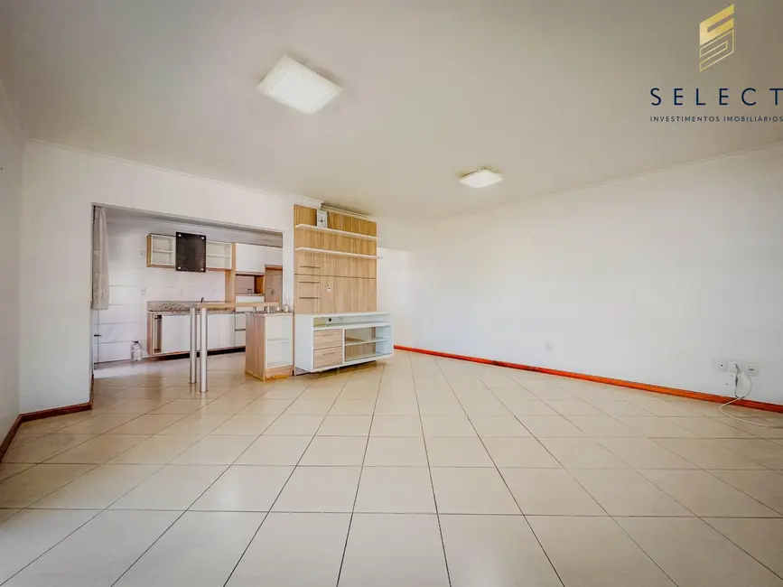 Foto 2 de Apartamento com 2 quartos à venda, 106m2 em Nossa Senhora das Dores, Santa Maria - RS