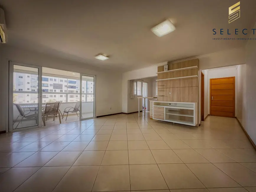 Foto 1 de Apartamento com 2 quartos à venda, 106m2 em Nossa Senhora das Dores, Santa Maria - RS
