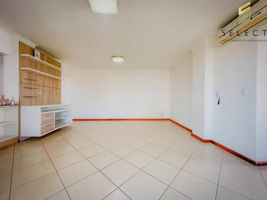Foto 4 de Apartamento com 2 quartos à venda, 106m2 em Nossa Senhora das Dores, Santa Maria - RS