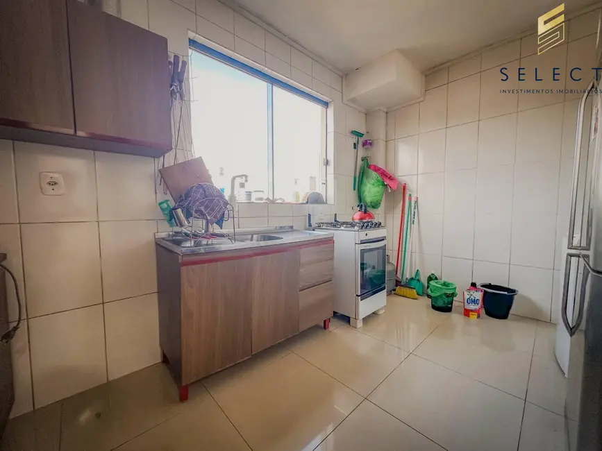 Foto 9 de Apartamento com 2 quartos à venda, 66m2 em Presidente João Goulart, Santa Maria - RS