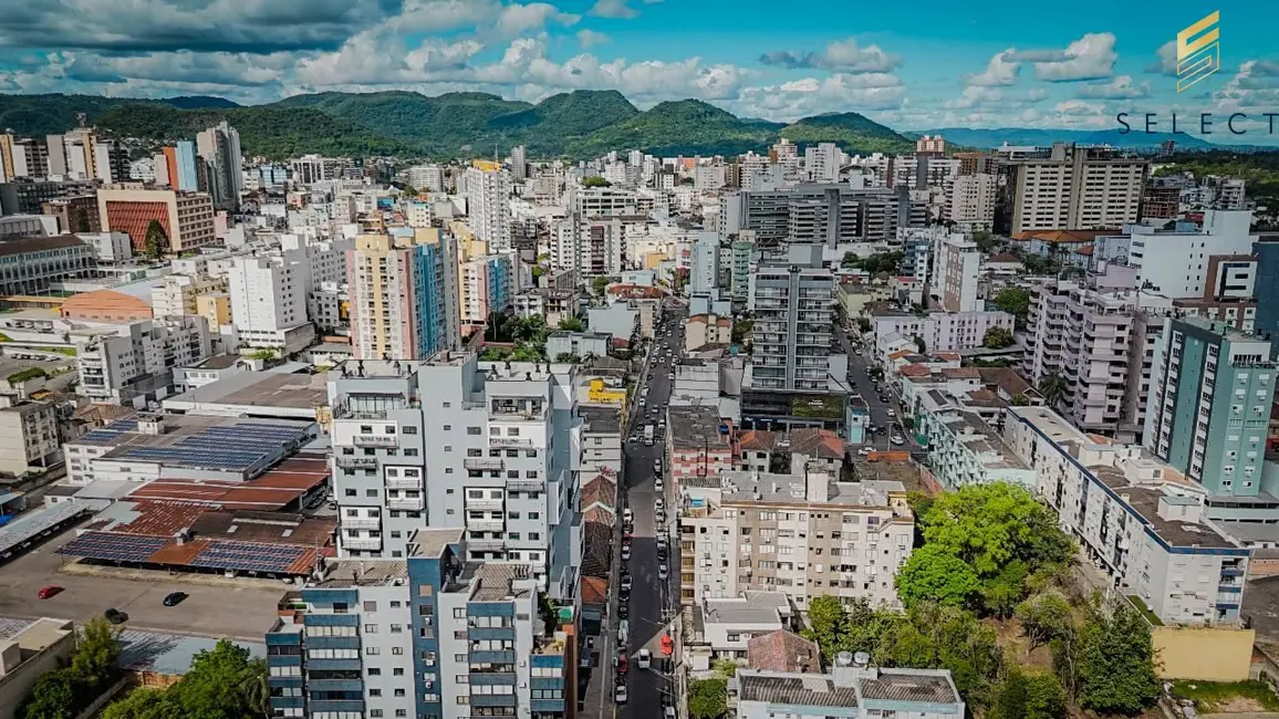 Foto 3 de Apartamento com 2 quartos à venda, 67m2 em Centro, Santa Maria - RS