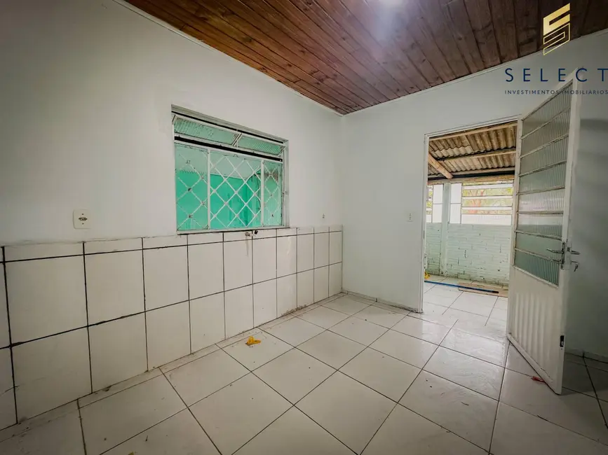 Casa com 2 quartos para alugar, 80m2 em Pinheiro Machado, Santa Maria - RS - imagem 5 Foto 5 de Casa com 2 quartos para alugar, 80m2 em Pinheiro Machado, Santa Maria - RS