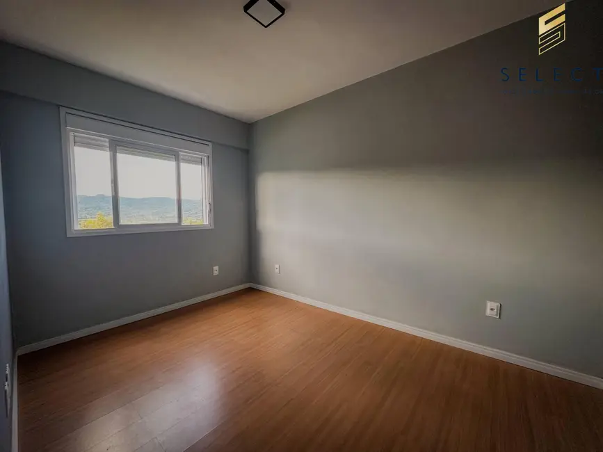 Apartamento com 2 quartos para alugar, 62m2 em São José, Santa Maria - RS - imagem 6 Foto 6 de Apartamento com 2 quartos para alugar, 62m2 em São José, Santa Maria - RS