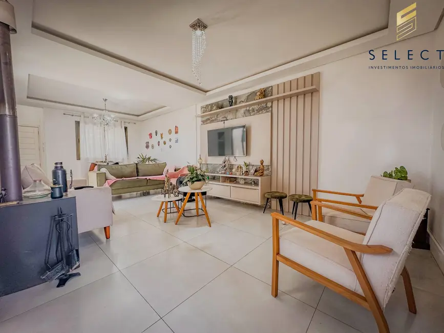 Foto 2 de Casa com 3 quartos à venda, 131m2 em São José, Santa Maria - RS