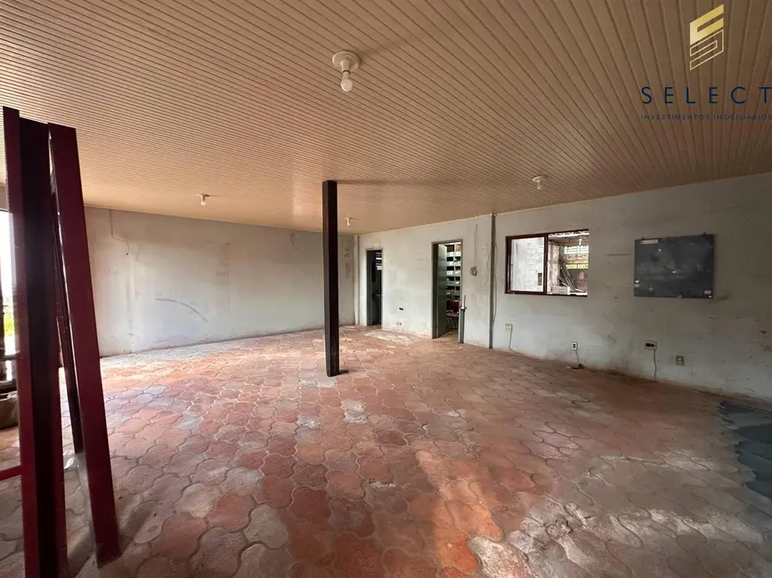 Armazém / Galpão com 1 quarto para alugar, 480m2 em Itararé, Santa Maria - RS - imagem 5 Foto 5 de Armazém / Galpão com 1 quarto para alugar, 480m2 em Itararé, Santa Maria - RS