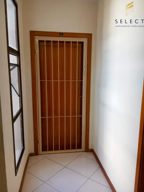 Foto 2 de Apartamento com 1 quarto à venda, 44m2 em Nossa Senhora de Fátima, Santa Maria - RS