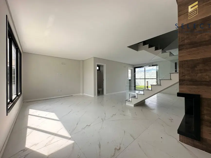 Foto 2 de Casa com 3 quartos à venda, 115m2 em Diácono João Luiz Pozzobon, Santa Maria - RS