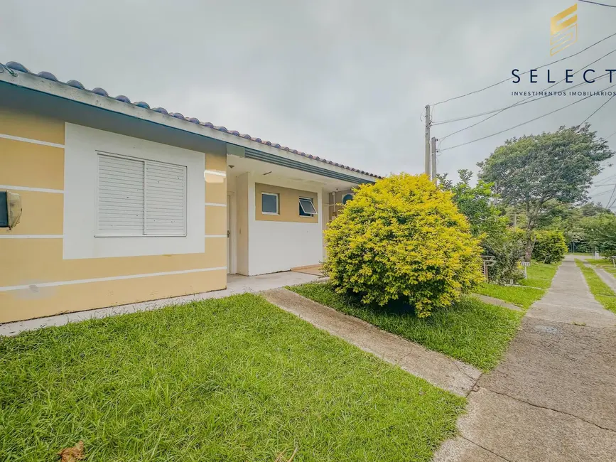 Foto 1 de Casa de Condomínio com 2 quartos para alugar, 70m2 em Nossa Senhora de Lourdes, Santa Maria - RS