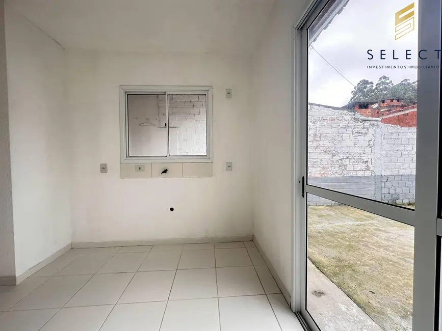 Foto 5 de Casa de Condomínio com 2 quartos para alugar, 70m2 em Nossa Senhora de Lourdes, Santa Maria - RS