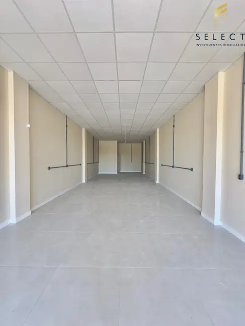 Foto 4 de Loja com 1 quarto para alugar, 100m2 em Camobi, Santa Maria - RS