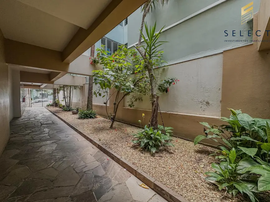 Foto 3 de Apartamento com 3 quartos à venda, 92m2 em Nossa Senhora de Fátima, Santa Maria - RS