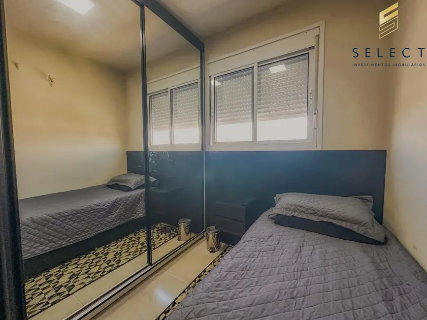 Foto 9 de Apartamento com 3 quartos à venda, 60m2 em Nossa Senhora Medianeira, Santa Maria - RS