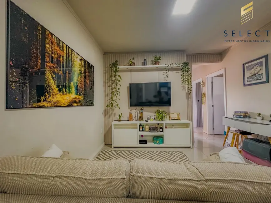 Foto 6 de Apartamento com 3 quartos à venda, 60m2 em Nossa Senhora Medianeira, Santa Maria - RS