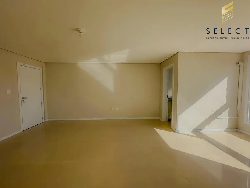 Foto 4 de Sala Comercial com 1 quarto para alugar, 35m2 em Camobi, Santa Maria - RS