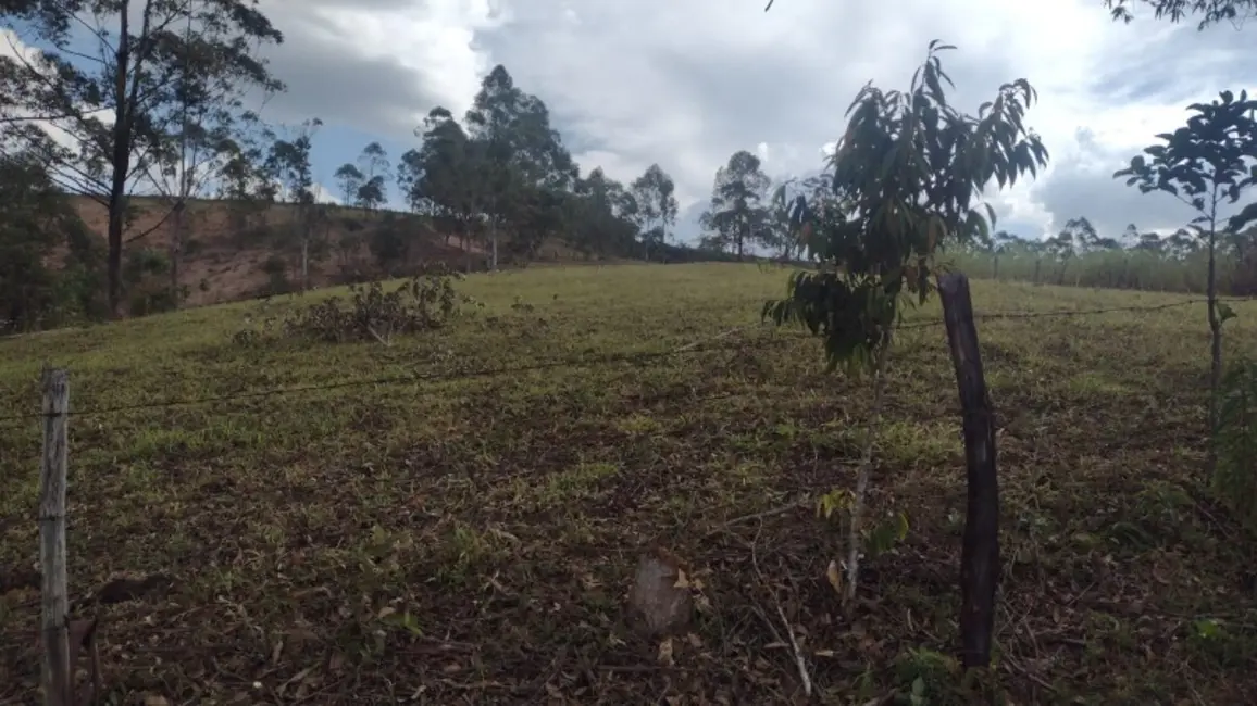 Sítio / Rancho à venda em Entre Rios De Minas - MG - imagem 9 Foto 9 de Sítio / Rancho à venda em Entre Rios De Minas - MG