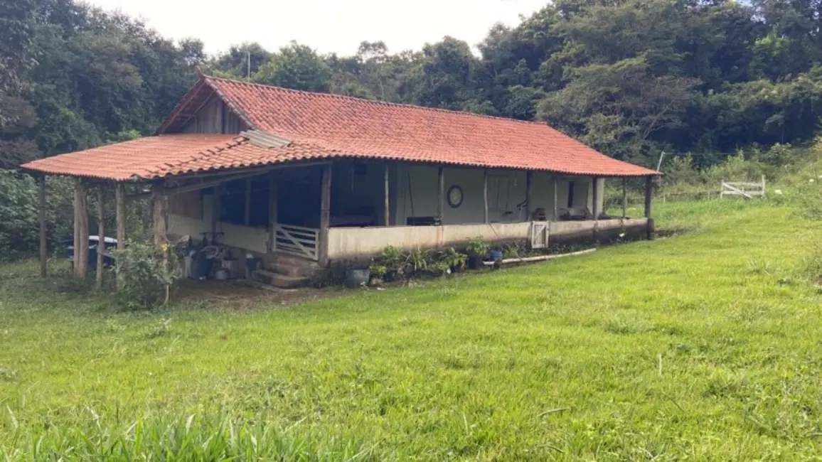 Foto 1 de Chácara à venda em Entre Rios De Minas - MG