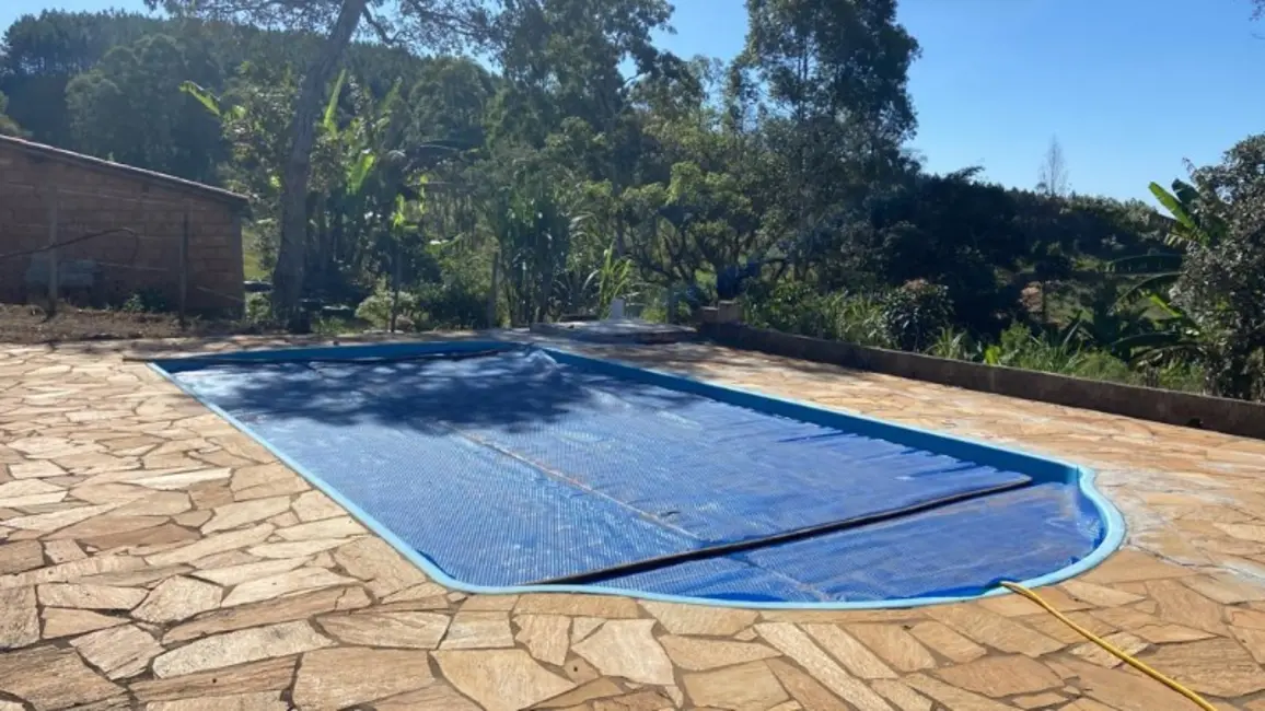 Foto 3 de Sítio / Rancho com 2 quartos à venda em Entre Rios De Minas - MG