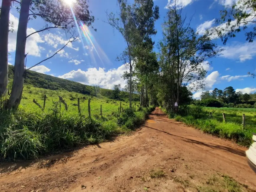 Foto 9 de Terreno / Lote à venda, 27000m2 em Entre Rios De Minas - MG