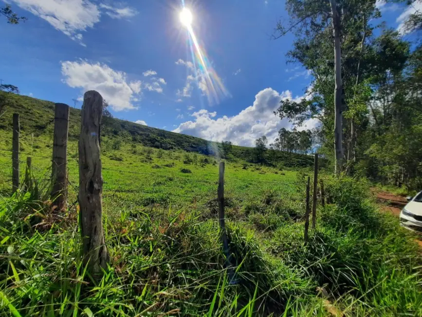 Foto 7 de Terreno / Lote à venda, 27000m2 em Entre Rios De Minas - MG