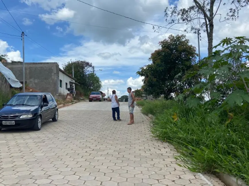 Foto 5 de Casa com 2 quartos à venda, 60m2 em Desterro De Entre Rios - MG