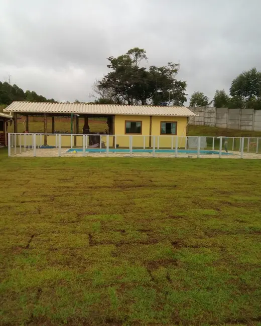 Foto 4 de Sítio / Rancho com 4 quartos à venda, 380m2 em Entre Rios De Minas - MG