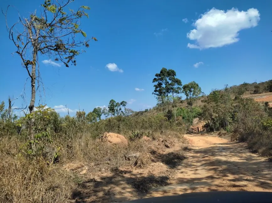 Foto 6 de Terreno / Lote à venda, 420000m2 em Sao Tiago - MG
