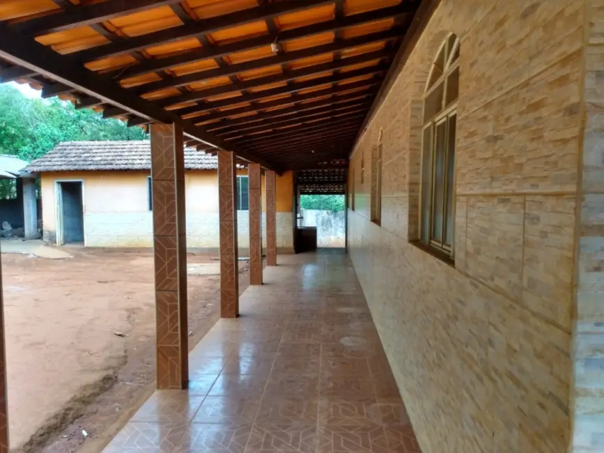 Foto 6 de Chácara com 4 quartos à venda em Desterro De Entre Rios - MG