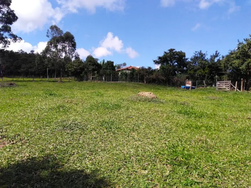 Foto 7 de Sítio / Rancho com 3 quartos à venda em Desterro De Entre Rios - MG