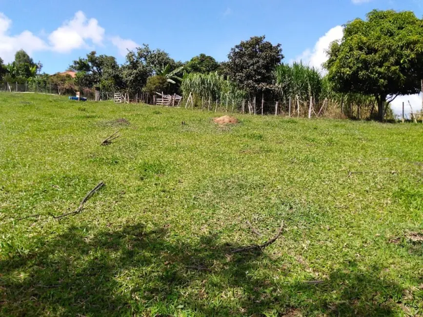 Foto 8 de Sítio / Rancho com 3 quartos à venda em Desterro De Entre Rios - MG