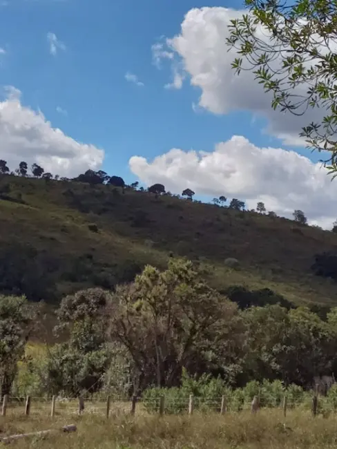 Terreno / Lote à venda, 190000m2 em Desterro De Entre Rios - MG - imagem 9 Foto 9 de Terreno / Lote à venda, 190000m2 em Desterro De Entre Rios - MG